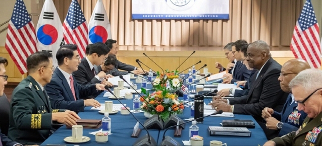 ▲ 미 국방부(워싱턴D.C.)에서 30일(현지시각), 김용현 국방부장관과 오스틴 미 국방부장관 등 한미 관계관들이 제56차 한미안보협의회의(SCM) 고위급 회담을 진행하고 있다. ⓒ국방부 제공