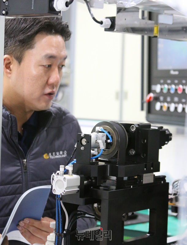 ▲ 금오기술은 2차 전지 공정에 쓰이는 부품 등 1만여 종을 생산한다.ⓒ이길표 기자