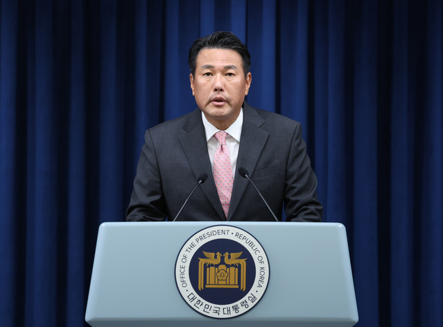 ▲ 김태효 국가안보실 1차장이 12일 서울 용산 대통령실 청사에서 윤석열 대통령의 아시아태평양경제협력체(APEC) 정상회의와 주요 20개국(G20) 정상회의 등 참석을 위한 페루, 브라질 순방 일정 브리핑을 하고 있다. 2024.11.12. ⓒ뉴시스