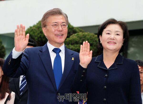 ▲ 문재인 전 대통령과 부인 김정숙 여사. ⓒ뉴데일리 DB