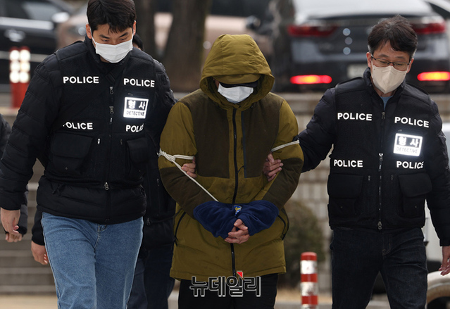 ▲ 둔기로 아내를 살해한 혐의를 받는 대형 로펌 출신 변호사 현모씨. ⓒ정상윤 기자