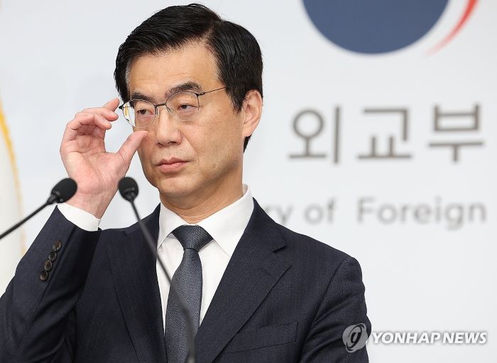 ▲ 이재웅 외교부 대변인이 26일 오후 정부서울청사 별관 외교부에서 열린 정례 브리핑에서 사도광산 관련 질문을 받고 있다. ⓒ연합뉴스