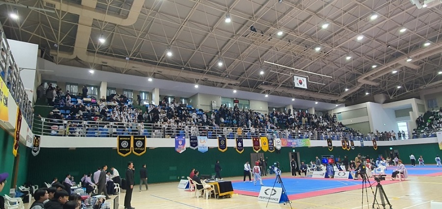 ▲ 한국 태권도 꿈나무들의 축제인 제4회 우수선수 선발전 및 최강전 전국 초등학교 태권도대회가 오는 12월 7일부터 11일까지 5일간 김제실내체육관에서 개최된다.ⓒ김제시