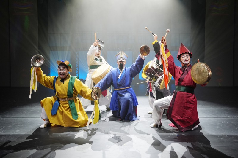 ▲ 국립정동극장 예술단.ⓒ국립정동극장