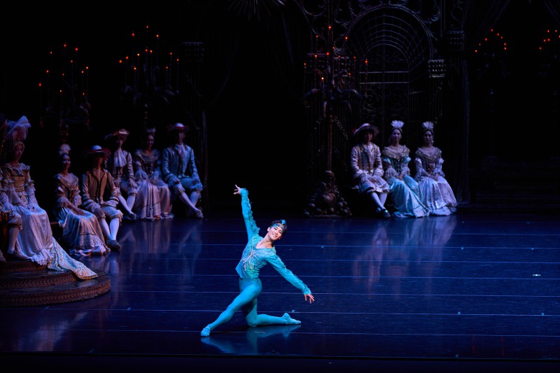 ▲ '잠자는 숲속의 미녀' 中 파랑새 파드되.ⓒ유니버설발레단