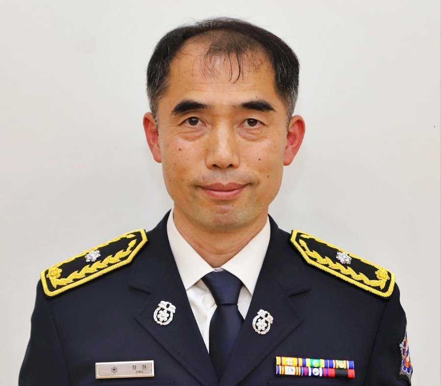 ▲ 퇴근길 한강에서 시민 구한 장현 소방위.ⓒ서울시