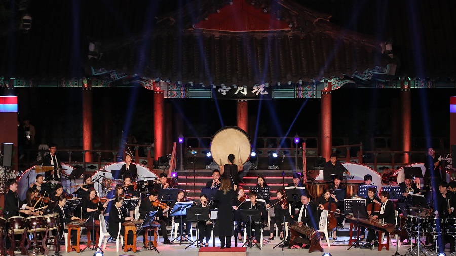 ▲ 남원시립국악단은 오는 11일 수요일 저녁 7시 30분 춘향문화 예술회관 대공연장에서 2024 기획공연 창작국악관현악 '남원별곡 : 소리로 물들이다'를 선보인다.ⓒ남원시