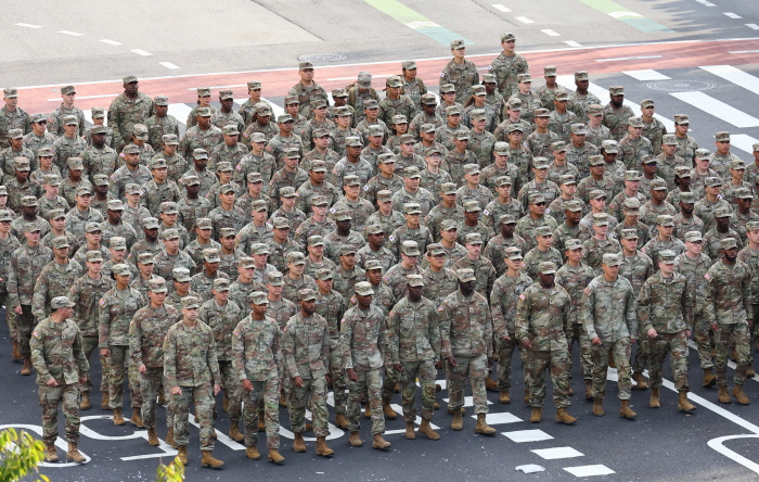 ▲ 지난 10월 1일 오후 서울 중구 세종대로 일대에서 열린 건군 76주년 국군의 날 기념 시가행진에서 주한 미군부대 장병들이 행진하는 모습. ⓒ뉴시스