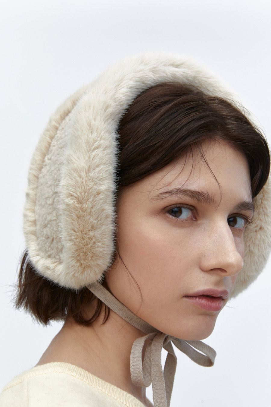 ▲ 후드 머플러ⓒ질스튜어트 뉴욕