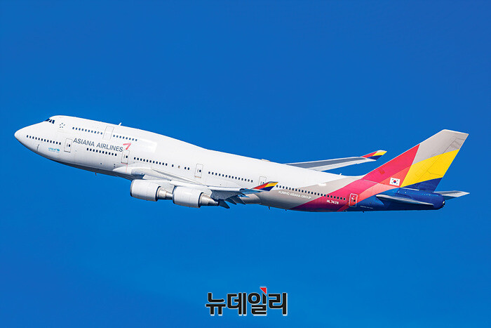 ▲ 아시아나가 차입금 1조1000억원을 조기 상환한다. ⓒ뉴데일리DB