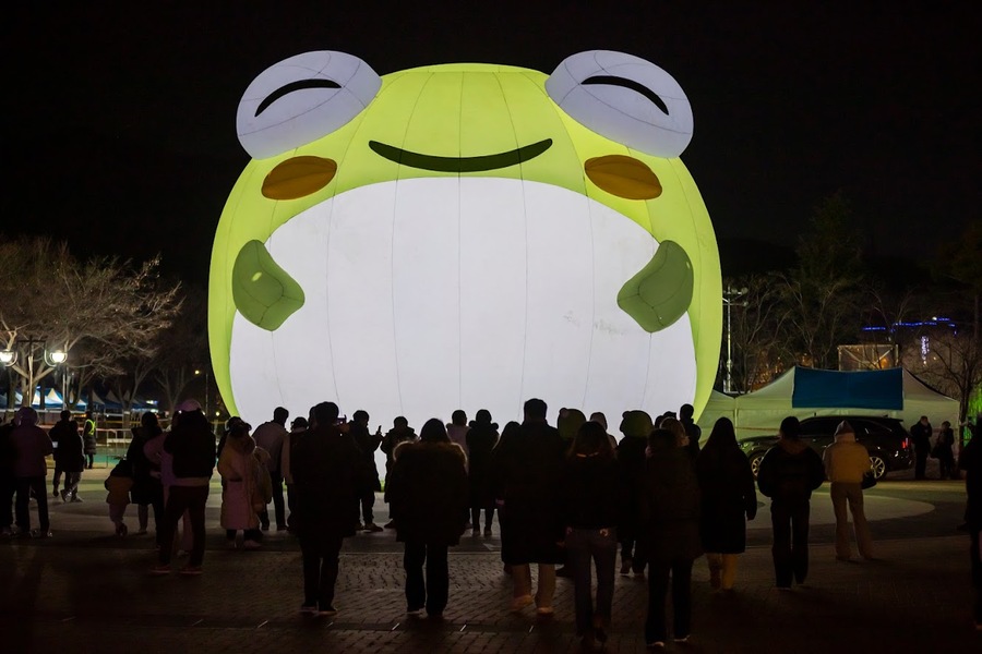 ▲ 수성못의 대표 겨울축제로 자리 잡은 제6회 수성빛예술제가 올해도 수성못에서 화려하게 펼쳐진다.ⓒ수성구