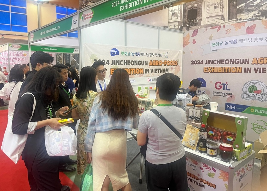 ▲ 진천군 베트남 하노이 식품 전시회 사진.ⓒ진천군