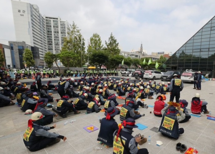 ▲ 한전 점거한 노조 모습(기사와 무관한 이미지). ⓒ연합뉴스