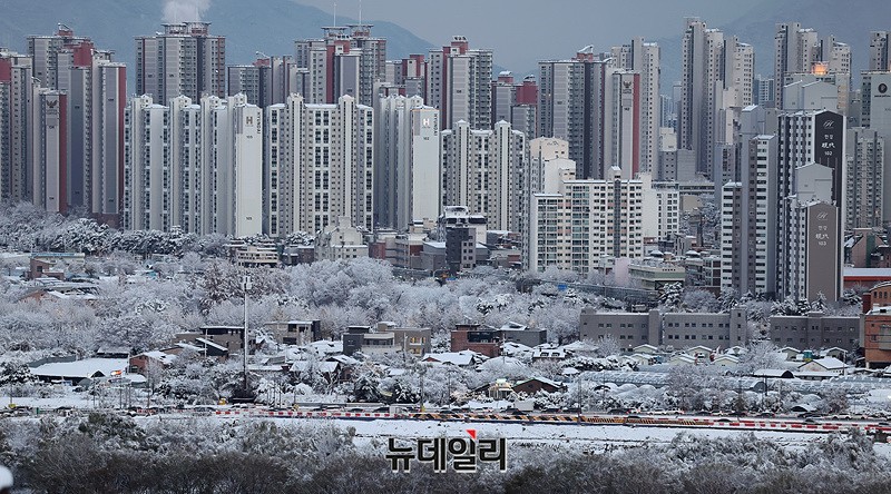 ▲ 눈쌓인 아파트 전경. ⓒ뉴데일리DB