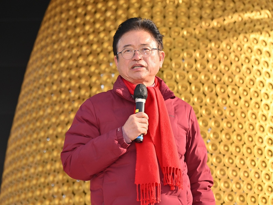 ▲ 이철우 도지사는 신년 인사로 “2025 을사년 새해가 밝았다. 올해의 화두는 ‘멈추지 않는 도전, 희망의 경북시대’로 정했다. 어려울 때일수록 행정은 희망을 보여줘야 하고, 또 희망의 약속을 현실로 만들어야 한다”고 강조했다.ⓒ경북도