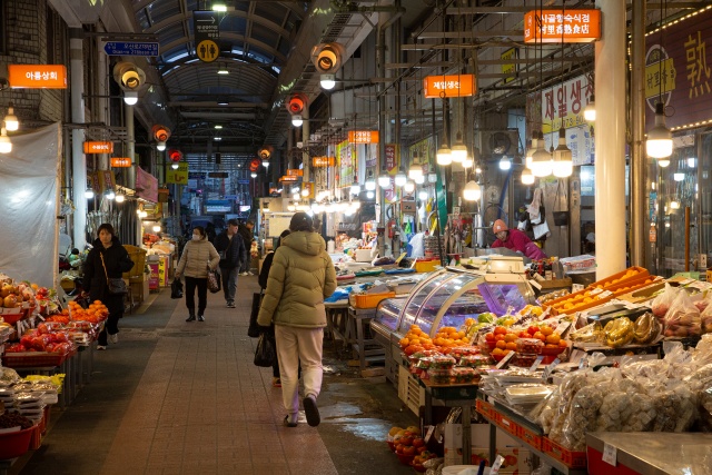 ▲ 찾아라. 맛있는 시장! ‘오산 오색시장’ ⓒ경기관광공사 제공