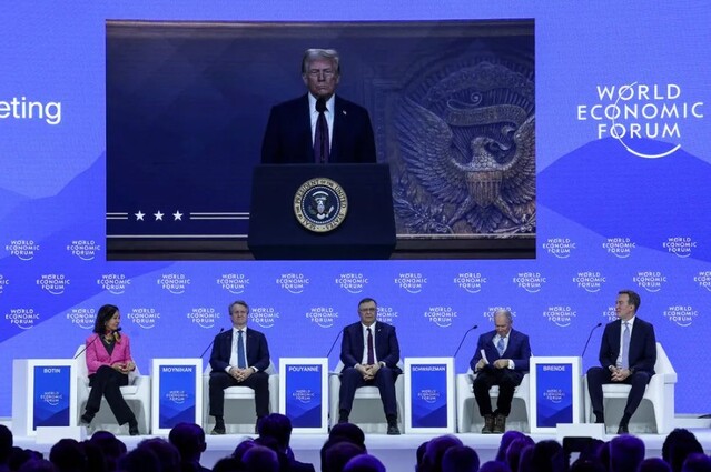 ▲ 23일(현지시간) 스위스 다보스에서 열린 제55회 세계경제포럼(WEF) 연차 총회에서 도널드 트럼프 미국 대통령이 원격으로 연설을 하고 있다. 출처=로이터ⓒ연합뉴스