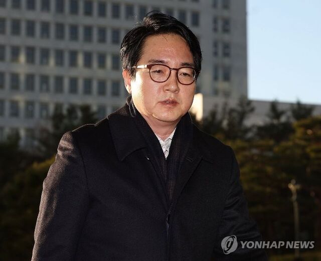 ▲ 심우정 검찰총장이 27일 오전 서울 서초구 대검찰청으로 출근하고 있다.ⓒ연합뉴스