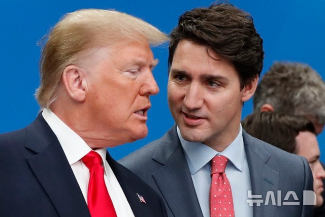 ▲ 도널드 트럼프 미국 대통령(좌)과 쥐스탱 트뤼도 캐나다 총리. 241211 AP/뉴시스. ⓒ뉴시스
