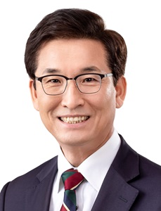 ▲ 윤건영 충북도교육감.ⓒ충북도교육청