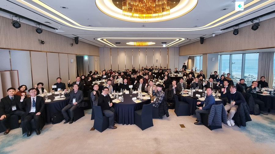 ▲ 영남이공대학교(총장 이재용)는 6일부터 7일까지 양일간 그랜드조선부산에서 ‘직업교육혁신을 위한 일학습병행 성과 공유 워크숍’을 열었다.ⓒ영남이공대