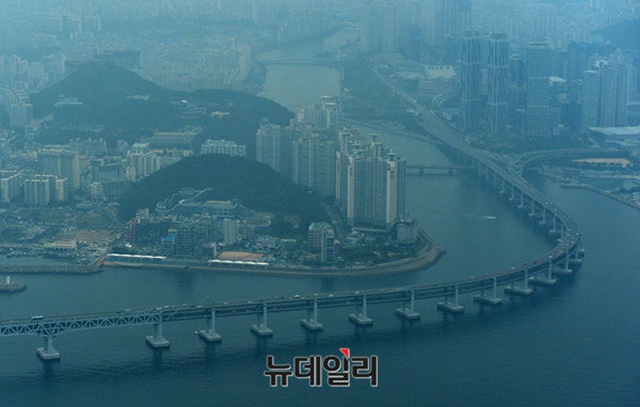 ▲ 부산 수영구 광안대교. 사진=정상윤 기자. ⓒ뉴데일리