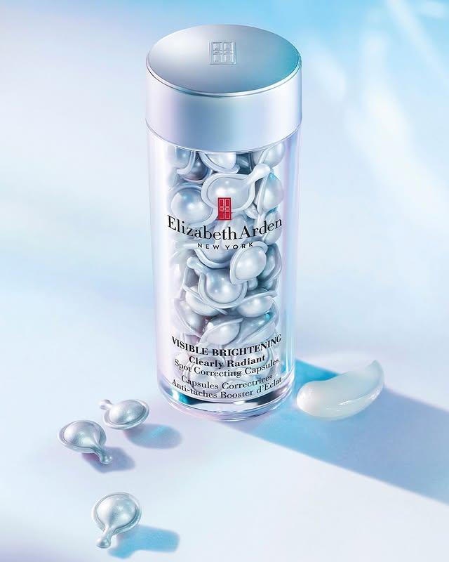 ▲ ‘비져블 브라이트닝 스팟 코렉팅 캡슐’ⓒ엘리자베스아덴