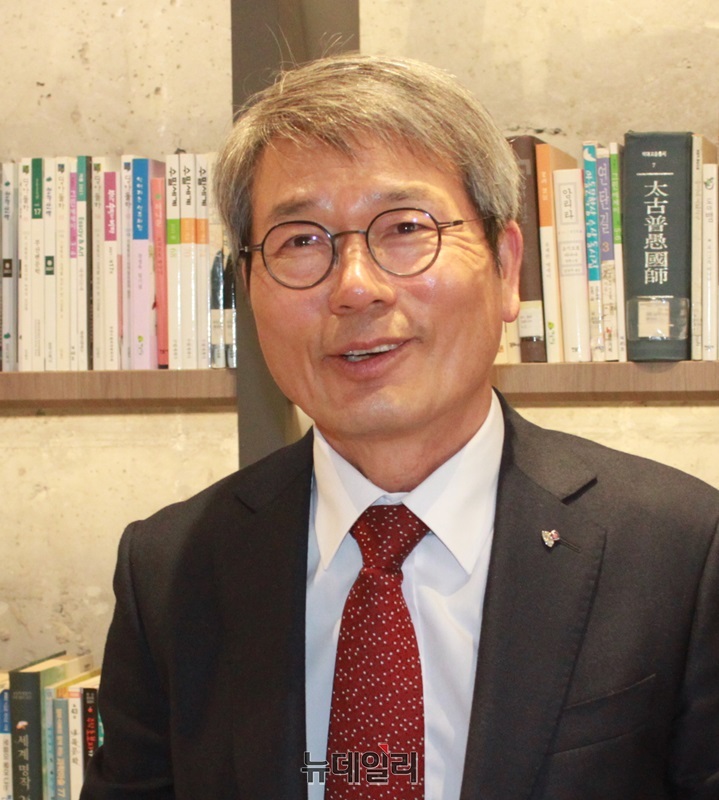 ▲ 홍성래 청주농업고 총동문회장.ⓒ김정원 기자