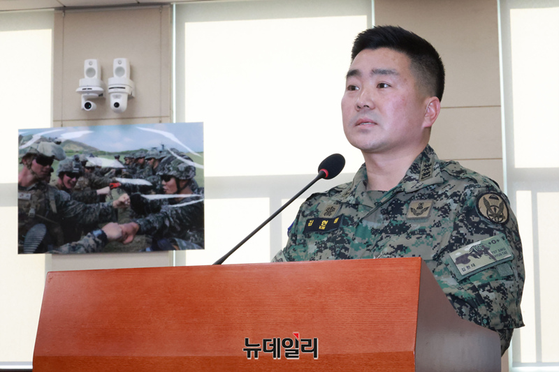 ▲ 김현태 특전사 707특수임무단 단장이 17일 오후 서울 여의도 국회에서 열린 국방위원회 전체회의에서 의원질의에 답하고 있다. 2025.02.17. ⓒ 이종현 기자