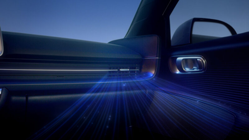 ▲ SK엔무브 브랜드 영상에 소개된 차량용 차세대 냉매 스틸컷
ⓒSK이노