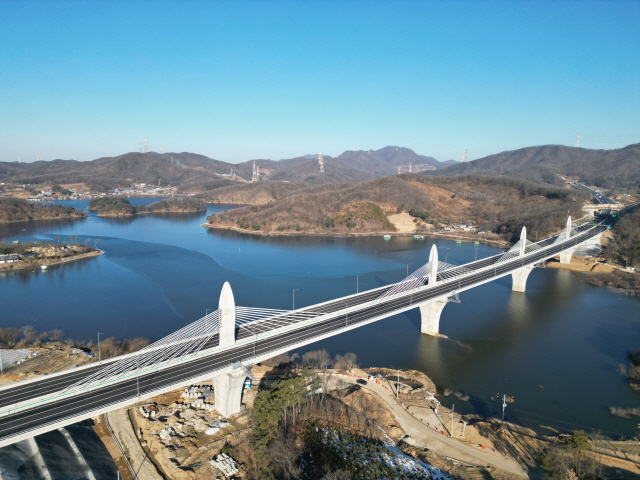 ▲ 동부건설이 시공한 고삼교 전경ⓒ동부건설