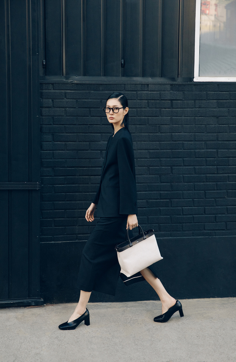 ▲ 구호 '벨트 디테일 토트 백'ⓒ삼성물산패션