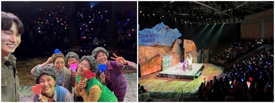 ▲ 응원봉 싱어롱 커튼콜 현장.ⓒ라이브