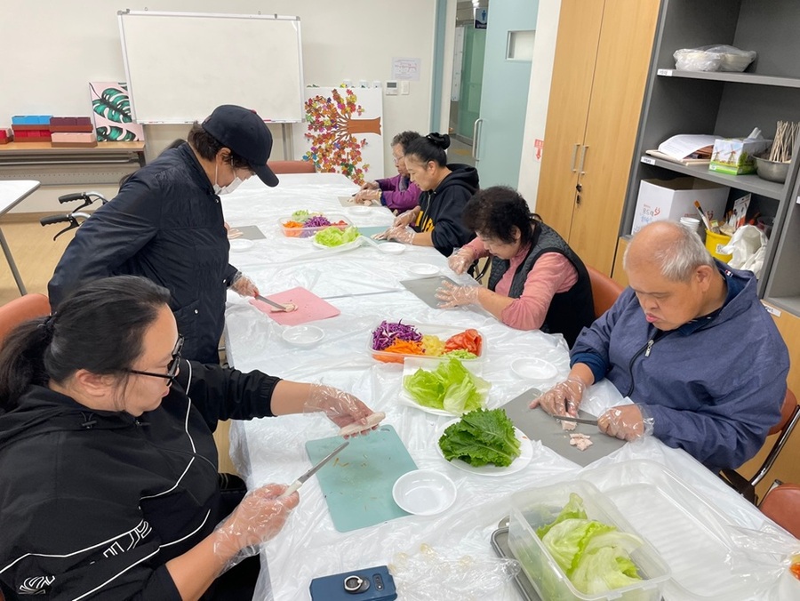 ▲ 증평군이 교육부 국립특수교육원이 주관한 ‘2025년 장애인 평생학습도시’로 2년 연속 선정됐다.(사진은 장애인 평생학습 프로그램 교육장면)ⓒ증평군