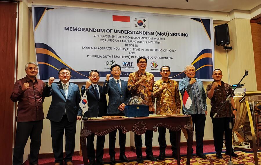 ▲ KAI가 인도네시아 PT PDS와 항공 전문인력 양성 및 공급을 위한 업무협약(MOU)을 체결했다. ⓒKAI