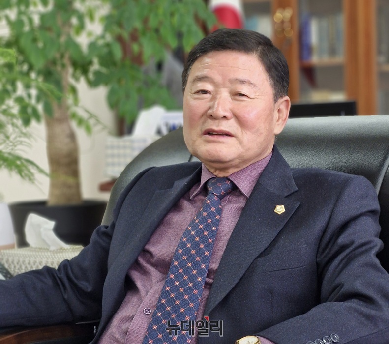 ▲ 김영호 음성군의회 의장은 