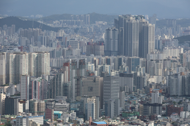 ▲ 서울 남산에서 바라본 시내 아파트 단지ⓒ연합뉴스