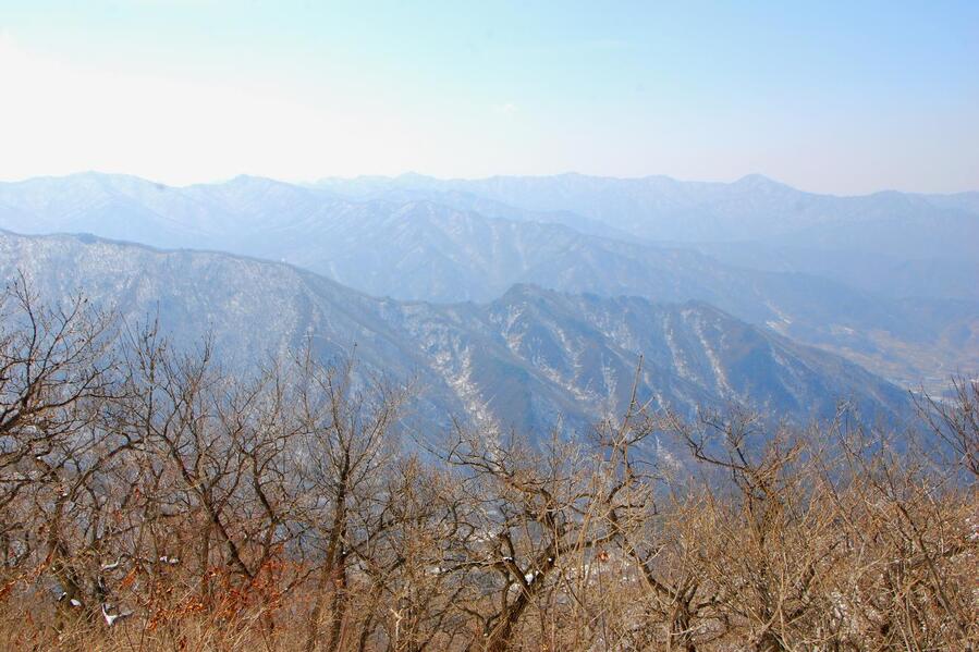 ▲ 정상에서 바라본 민주지산 방향의 백두대간.ⓒ진경수 山 애호가