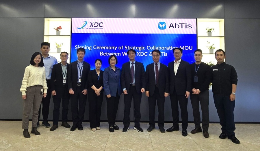 ▲ 앱티스와 우시 XDC와 차세대 ADC 개발 위한 MOU 체결 모습. ⓒ앱티스