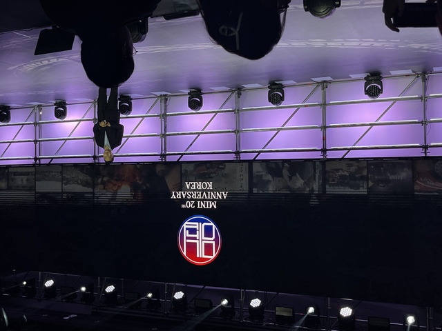 ▲ MINI 코리아가 한국 진출 20주년 기념 엠블럼을 공개하고 있다. ⓒ김보배 기자