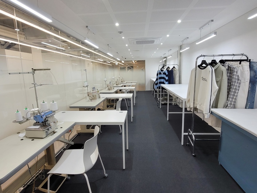 ▲ 무신사 스튜디오 동대문종합시장점 워크룸ⓒ이미현 기자