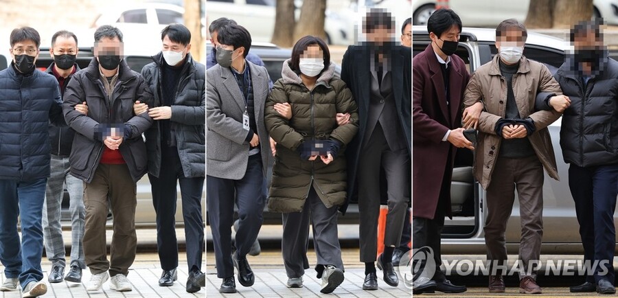 ▲ 동남아 국가에서 북측 인사들과 접촉해 지령을 받고 활동한 혐의를 받는 경남진보연합 관계자들이 2023년3월 영장실질심사를 받기 위해 서울 서초구 서울중앙지법에 출석하고 있다. ⓒ연합뉴스 ▲ 동남아 국가에서 북측 인사들과 접촉해 지령을 받고 활동한 혐의를 받는 경남진보연합 관계자들이 2023년3월 영장실질심사를 받기 위해 서울 서초구 서울중앙지법에 출석하고 있다. ⓒ연합뉴스