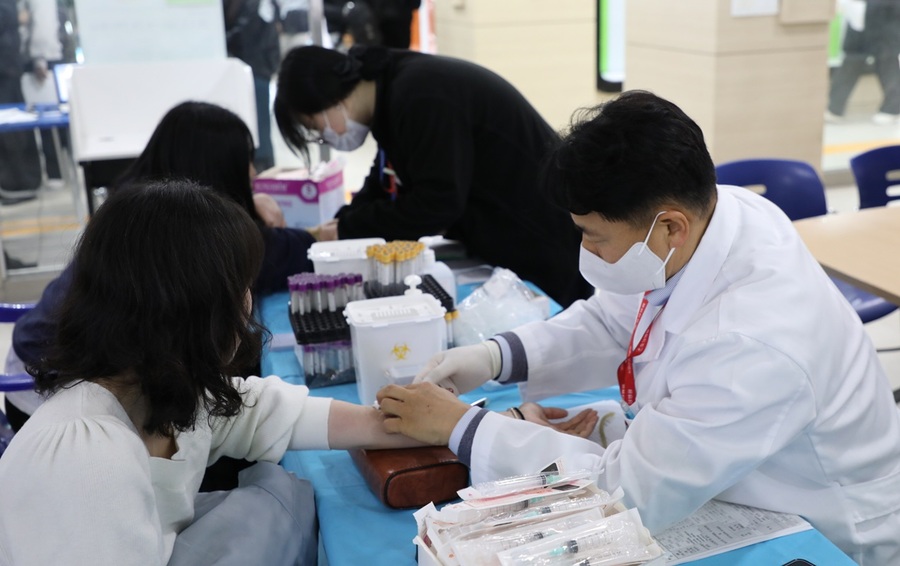 ▲ 충북보건과학대학교가 건강한 대학 생활을 지원하기 위해 18부터 사흘간 신입생 1700여 명을 대상으로 무료 건강검진을 한다.ⓒ충북보건과학대학교