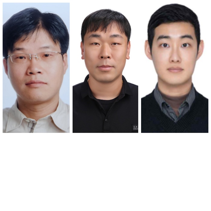 ▲ ㈜LG화학 청주공장 천의석 팀장(왼쪽으로부터), ㈜제이에이치씨 김영택 관리이사, 행복모아㈜ 이영호 TL.ⓒ청주상공회의소