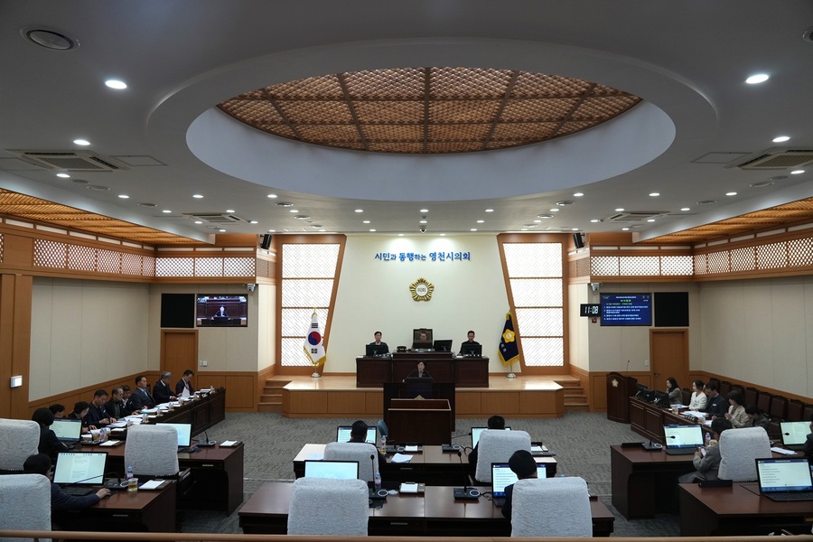 ▲ 영천시의회(의장 김선태)는 19일 열린 제244회 임시회 제2차 본회의를 끝으로 3일간의 의사일정을 마무리했다.ⓒ영천시의회