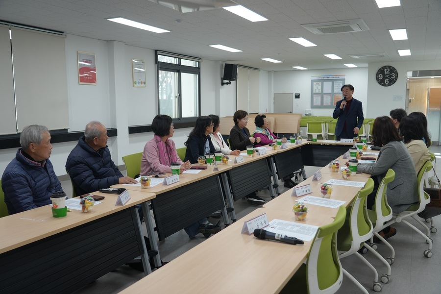 ▲ 대구광역시행복진흥사회서비스원이 3월 21일 본원 1동 1층 교육장에서 ‘행복진흥기자단 2025년 1분기 간담회’를 갖고 기자단 운영 활성화 방안을 논의했다.ⓒ대구행복진흥원