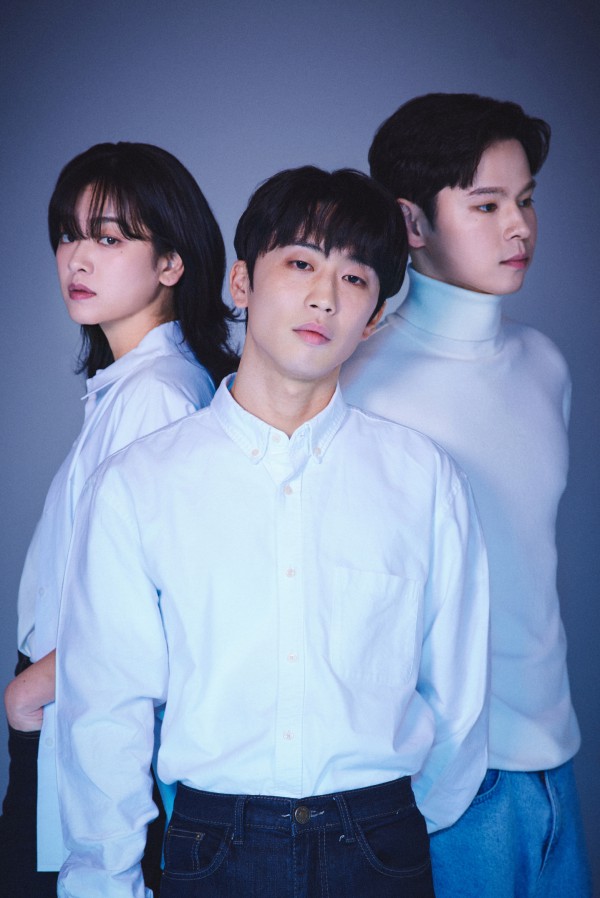 ▲ 연극 '생추어리 시티' 이주영·김의태·아마르볼드.ⓒ두산아트센터