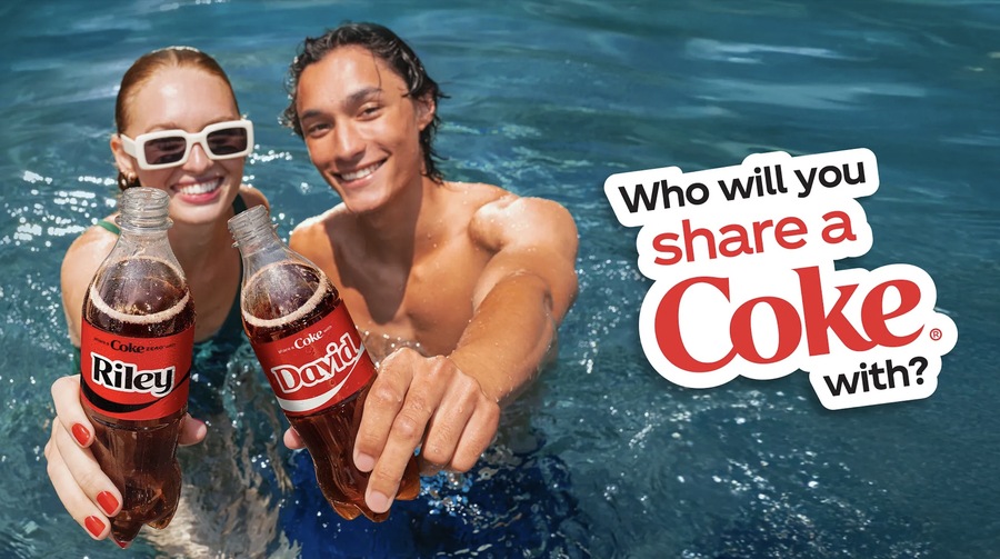 ▲ 다시 돌아온 코카콜라의 'Share a Coke' 캠페인. ©Coca-Cola