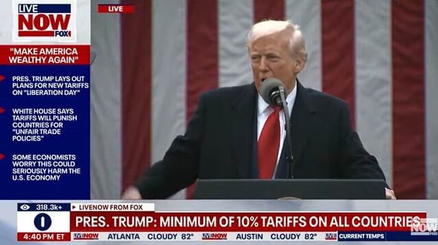 ▲ 도널드 트럼프 미국 대통령이 백악관에서 관세와 관련한 발표를 하고 있다. 출처=폭스뉴스 유튜브 갈무리.ⓒFOX