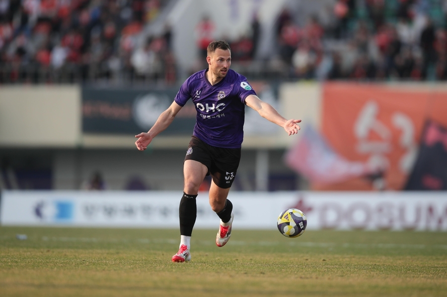 ▲ 안양의 수비수 토마스가 K리그1 7라운드 MVP에 선정됐다.ⓒ한국프로축구연맹 제공